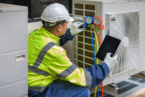 Professional Ductwork Repair technician working in Albany, IN